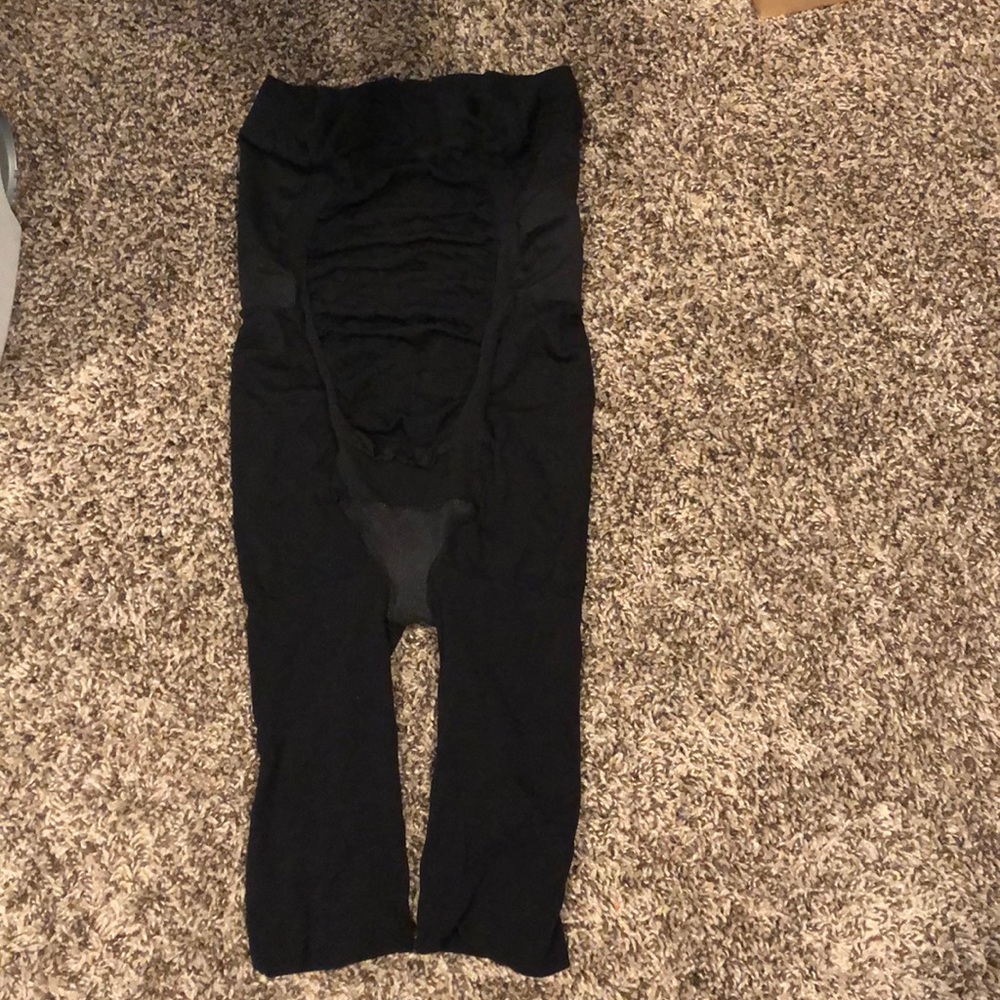 Black maternity size D spanx